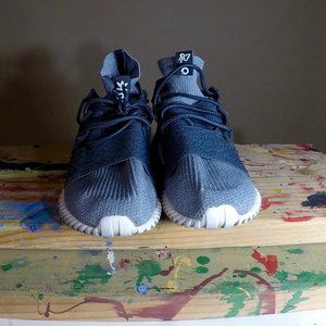 Ronnie Fieg x Tubular Doom 'Just Us'